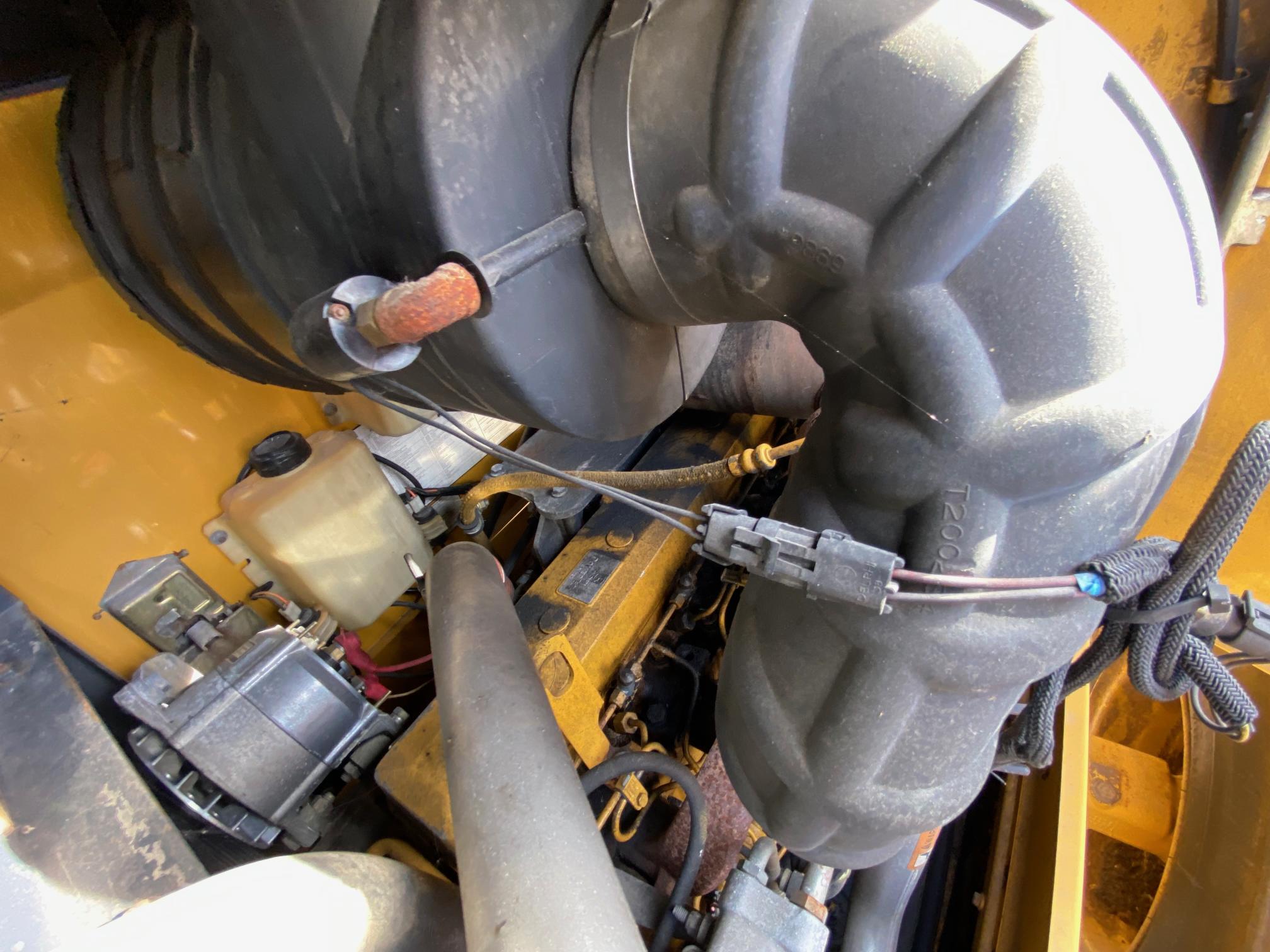 2004 DEERE 544J - Image 25